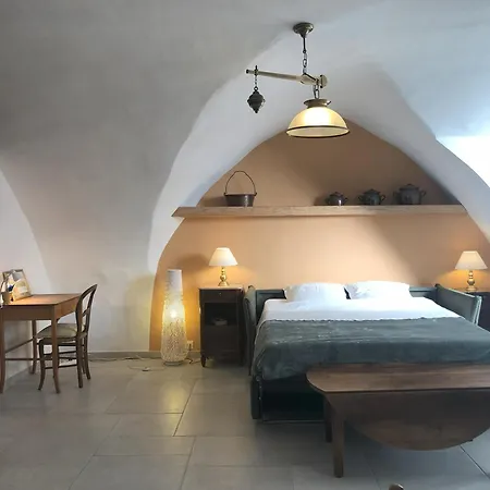 La Maison De Marie * Montpeyroux (Herault)